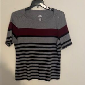 Croft & Barrow Charcoal Gray Top